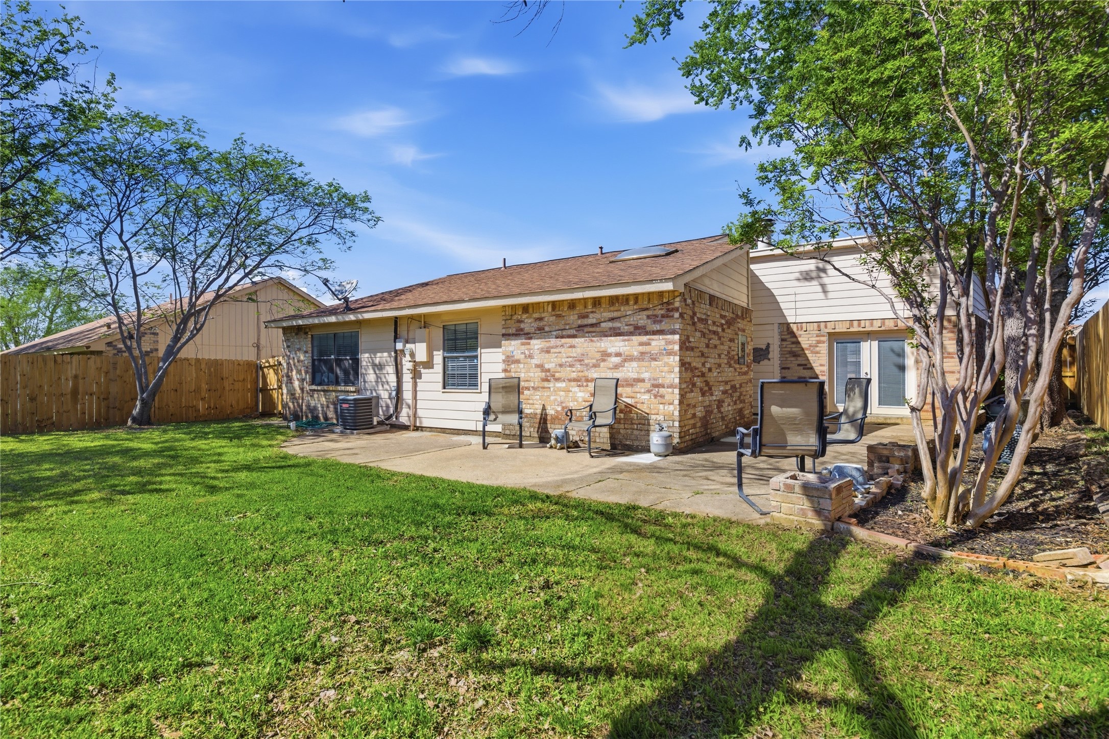 6958 Newberry Court W Fort Worth TX 76120