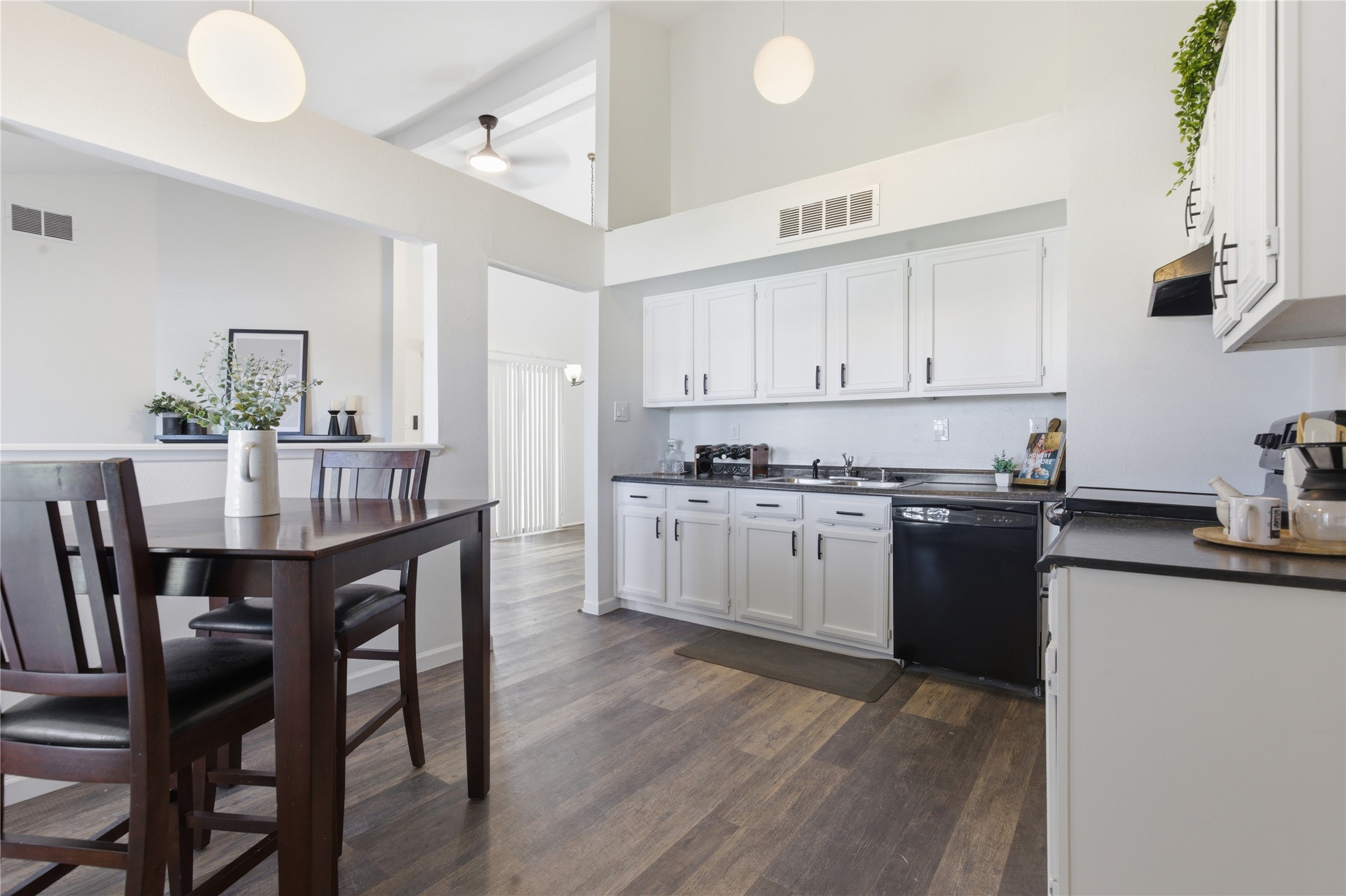 6958 Newberry Court W Fort Worth TX 76120