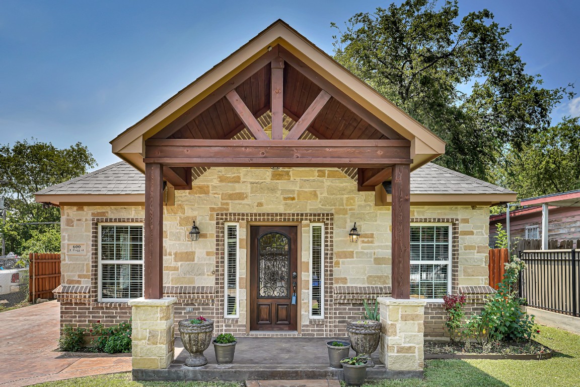 600 E Fogg Street Fort Worth TX 76110