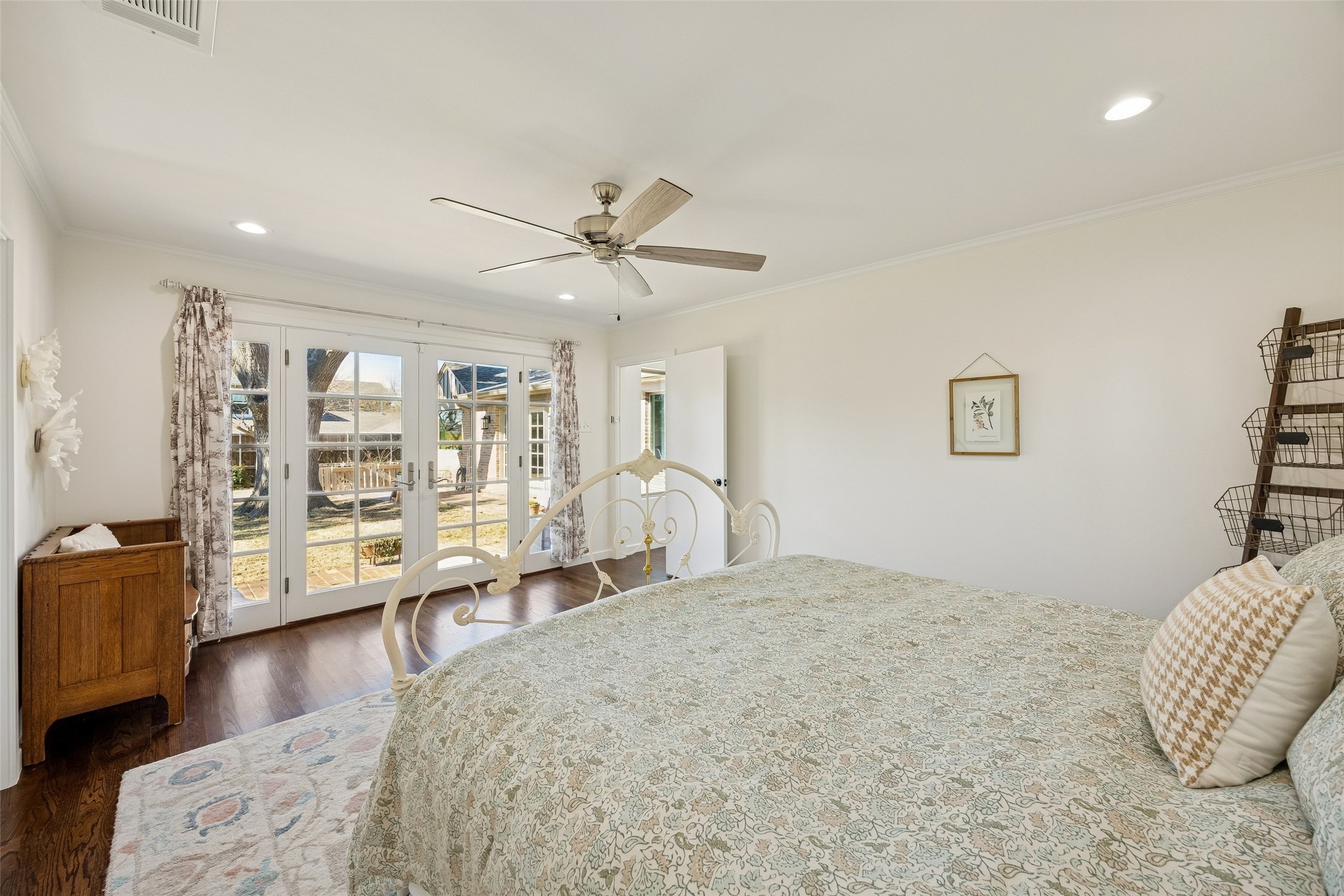 1159 Bally Mote Drive Dallas TX 75218