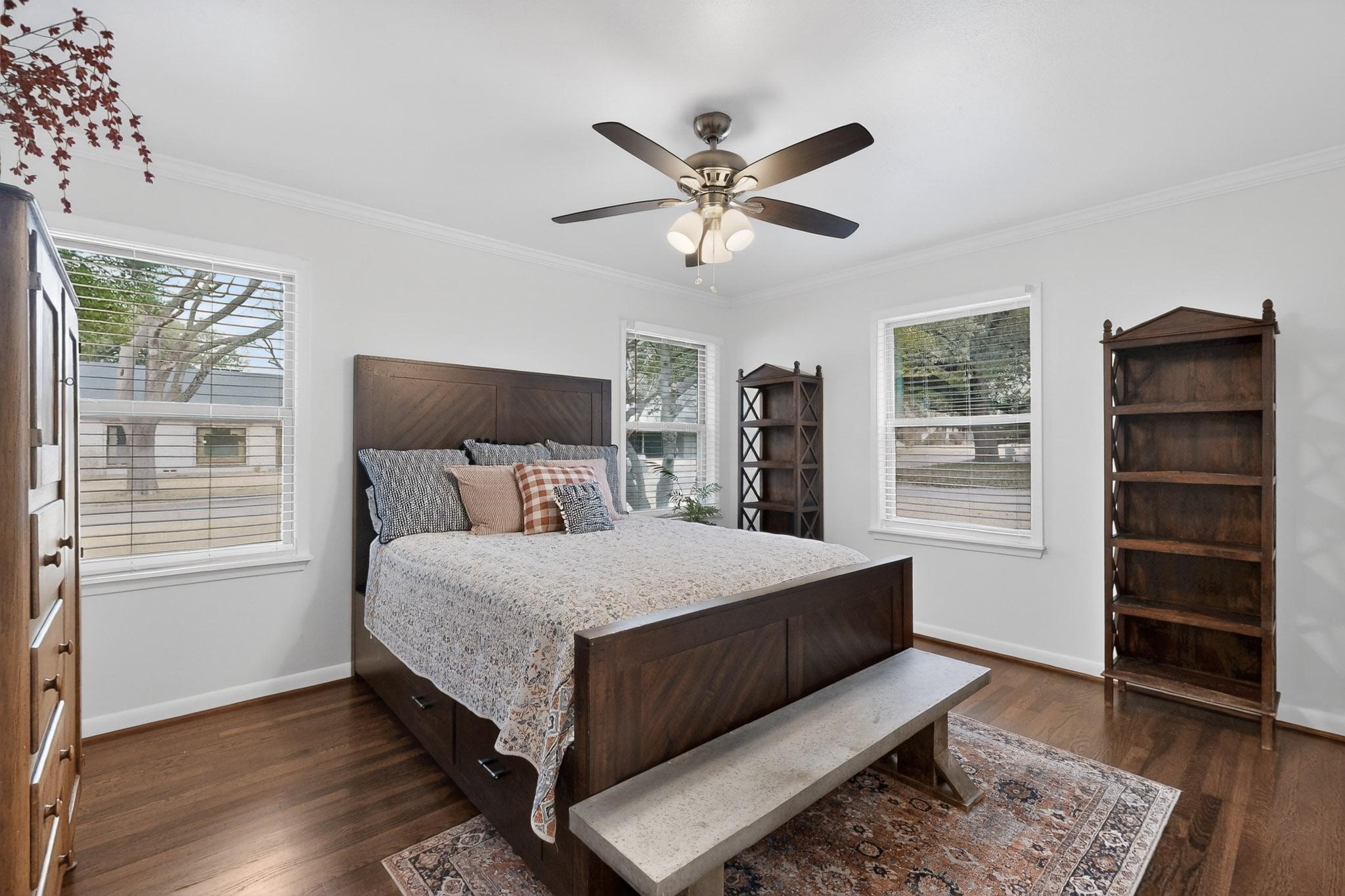 1159 Bally Mote Drive Dallas TX 75218