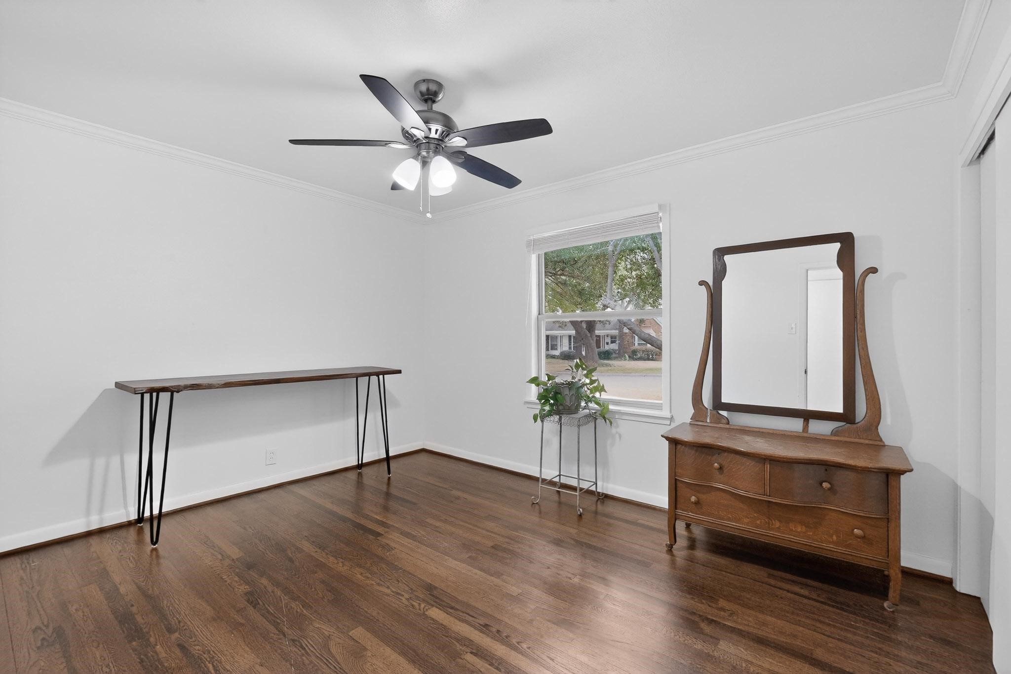 1159 Bally Mote Drive Dallas TX 75218