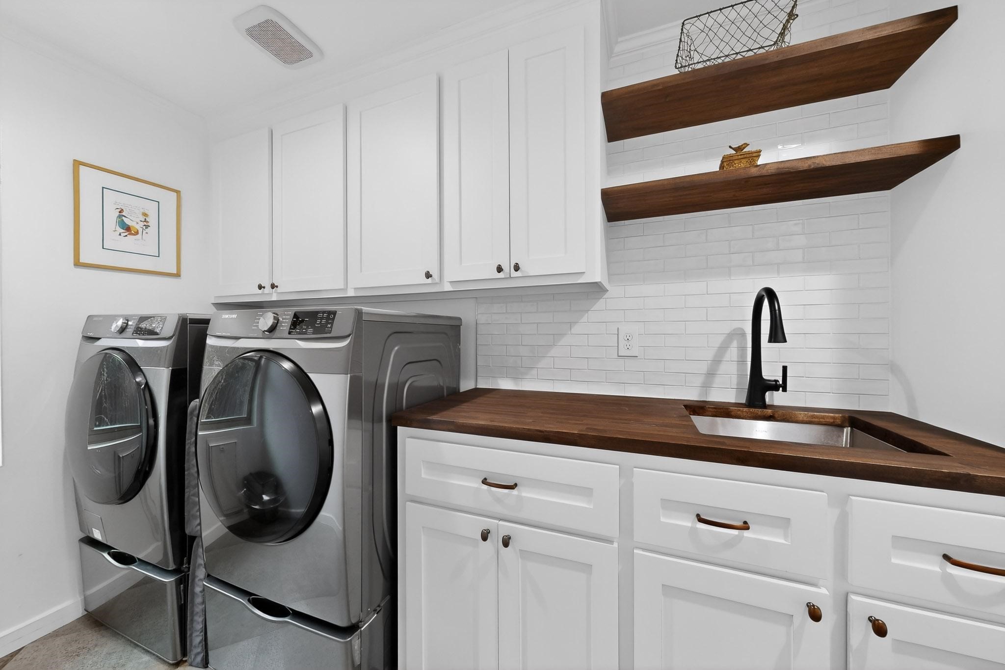 1159 Bally Mote Drive Dallas TX 75218