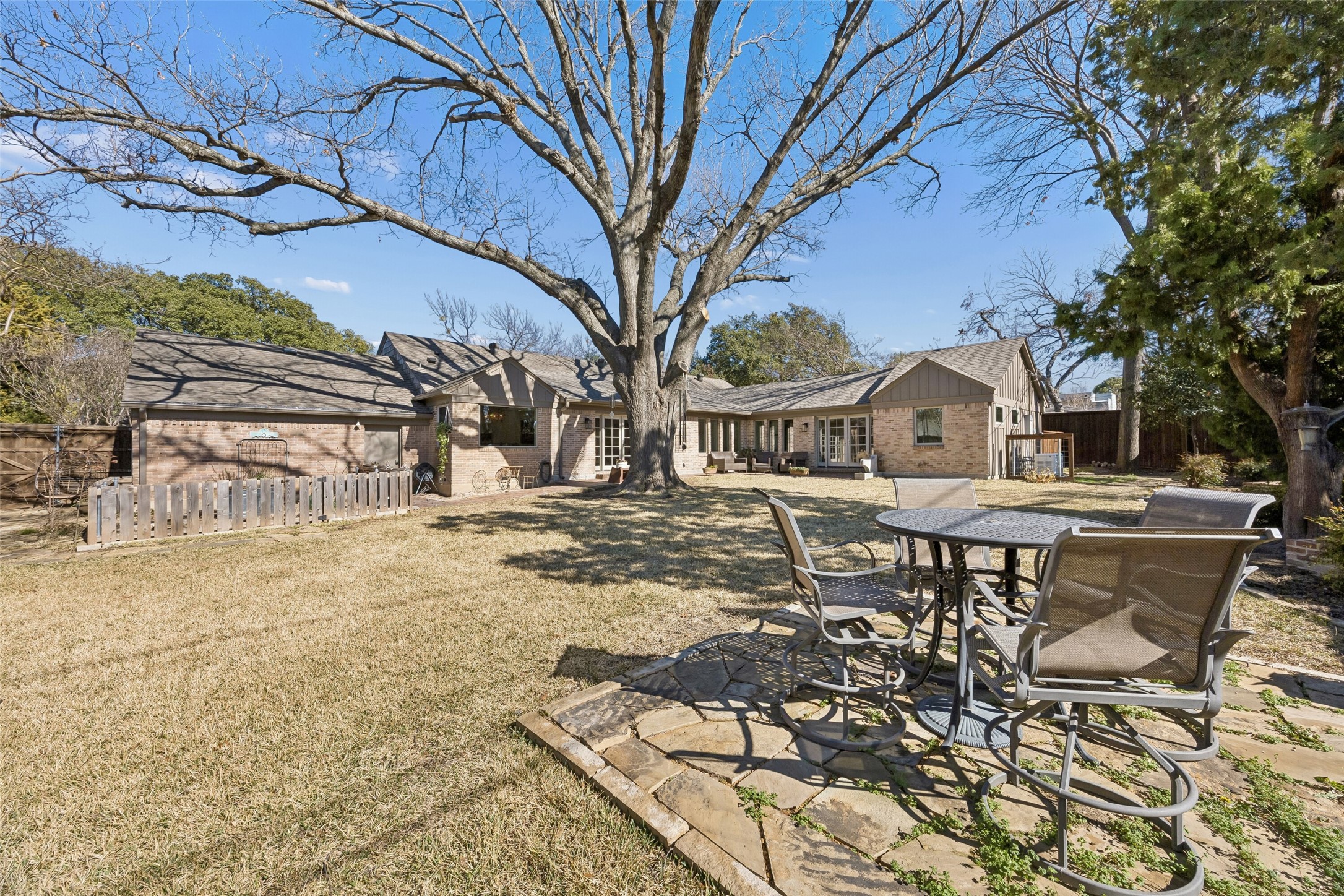 1159 Bally Mote Drive Dallas TX 75218