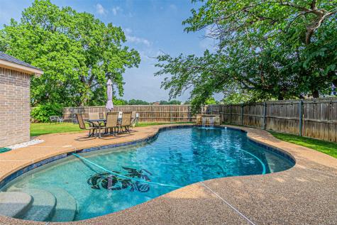 738 Laramie Drive Lewisville TX 75077