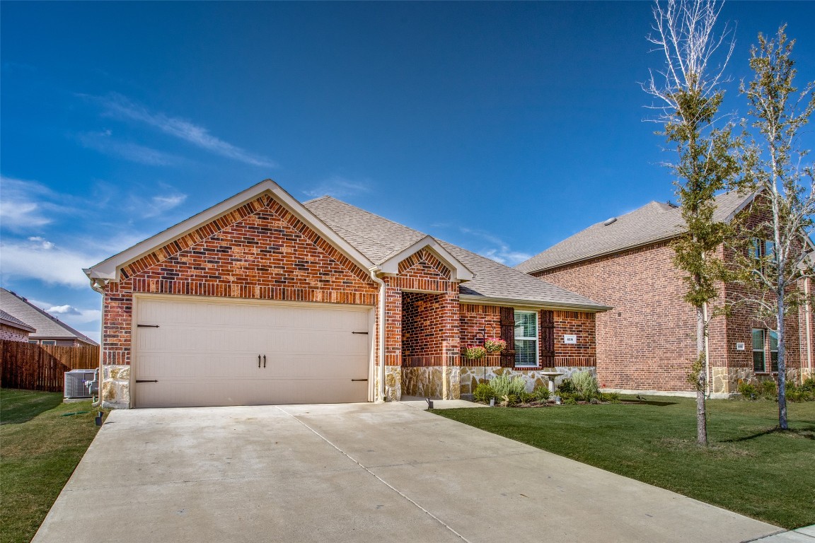 414 Saddle Club Way Princeton TX 75407