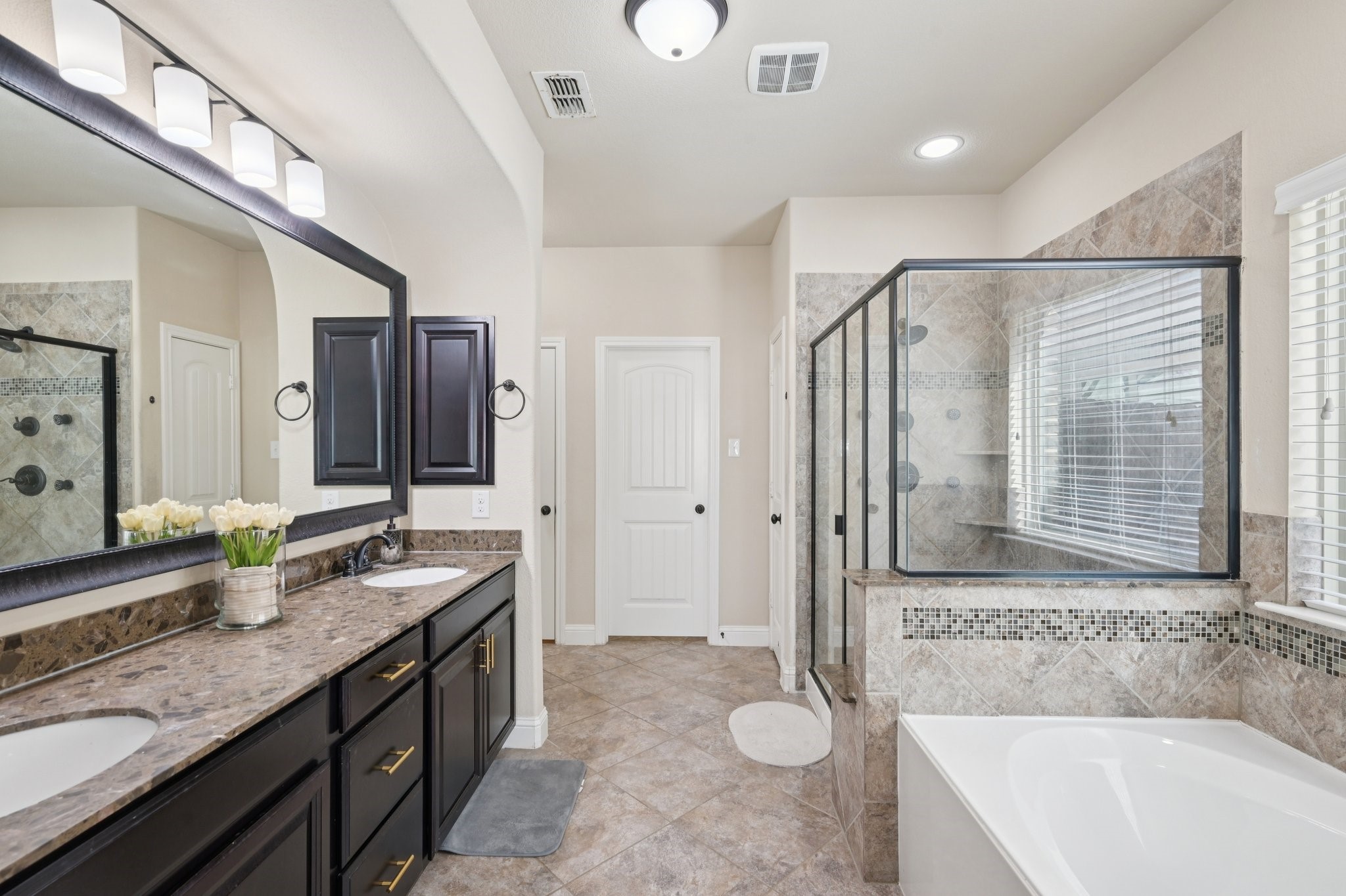 9221 Shoveler Trail Fort Worth TX 76118
