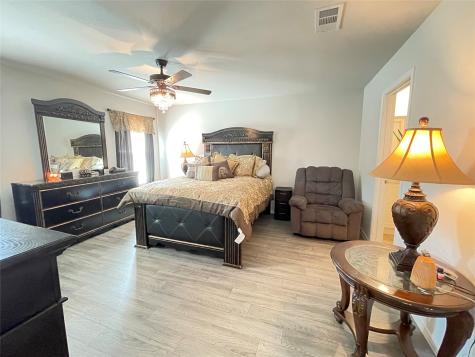 408 Parker Oaks Drive Chandler TX 75758
