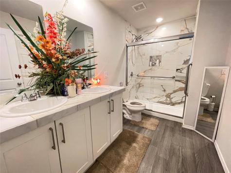 408 Parker Oaks Drive Chandler TX 75758