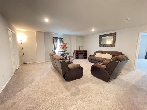 408 Parker Oaks Drive Chandler TX 75758