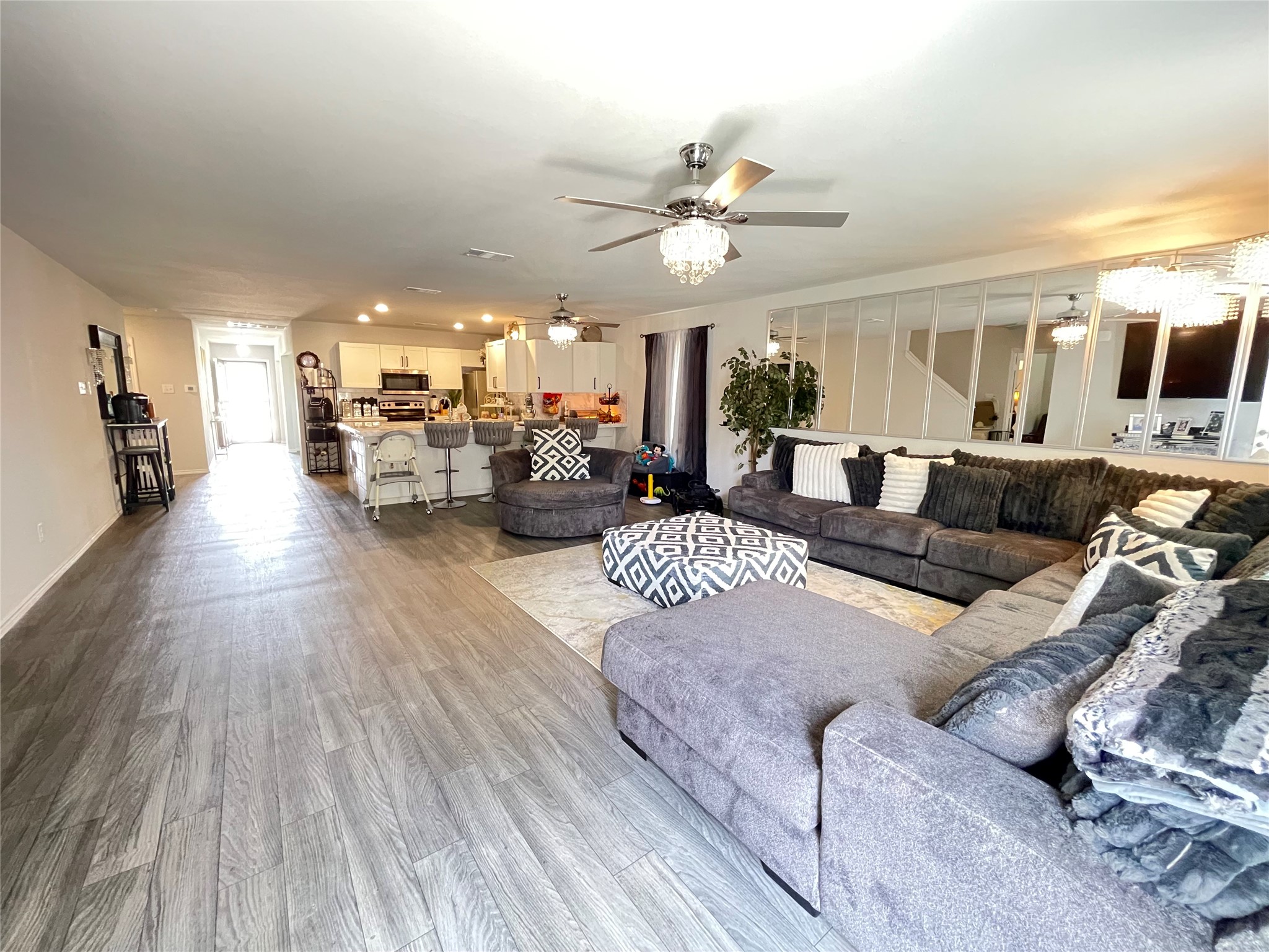 408 Parker Oaks Drive Chandler TX 75758