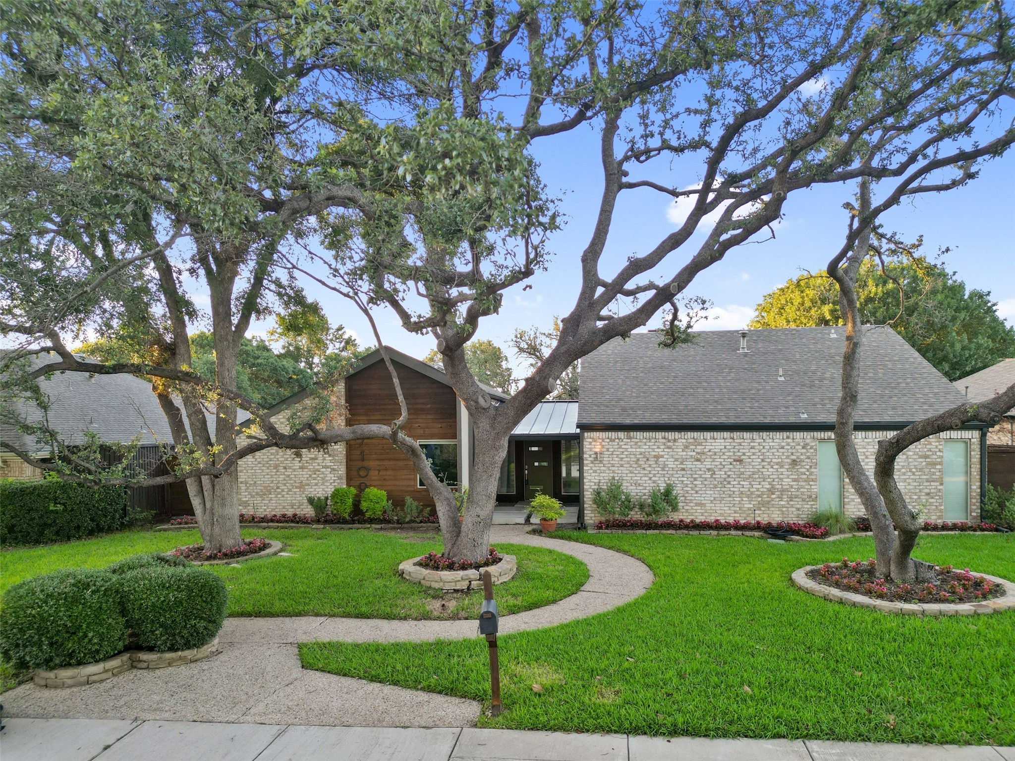 7109 Canongate Drive Dallas TX 75248