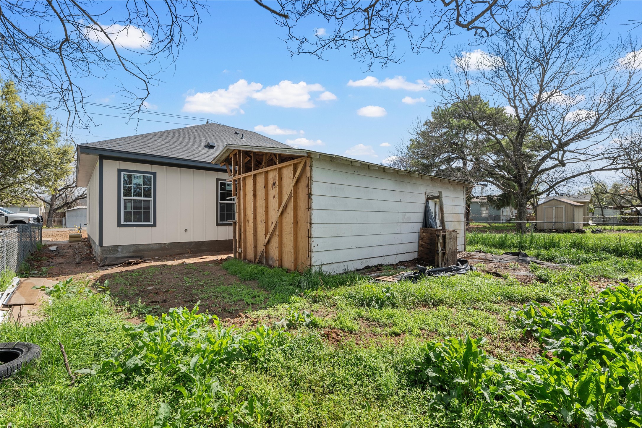 211 Lopez Street Bellmead TX 76705