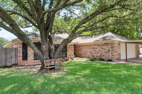 579 S Hitt Street Boyd TX 76023