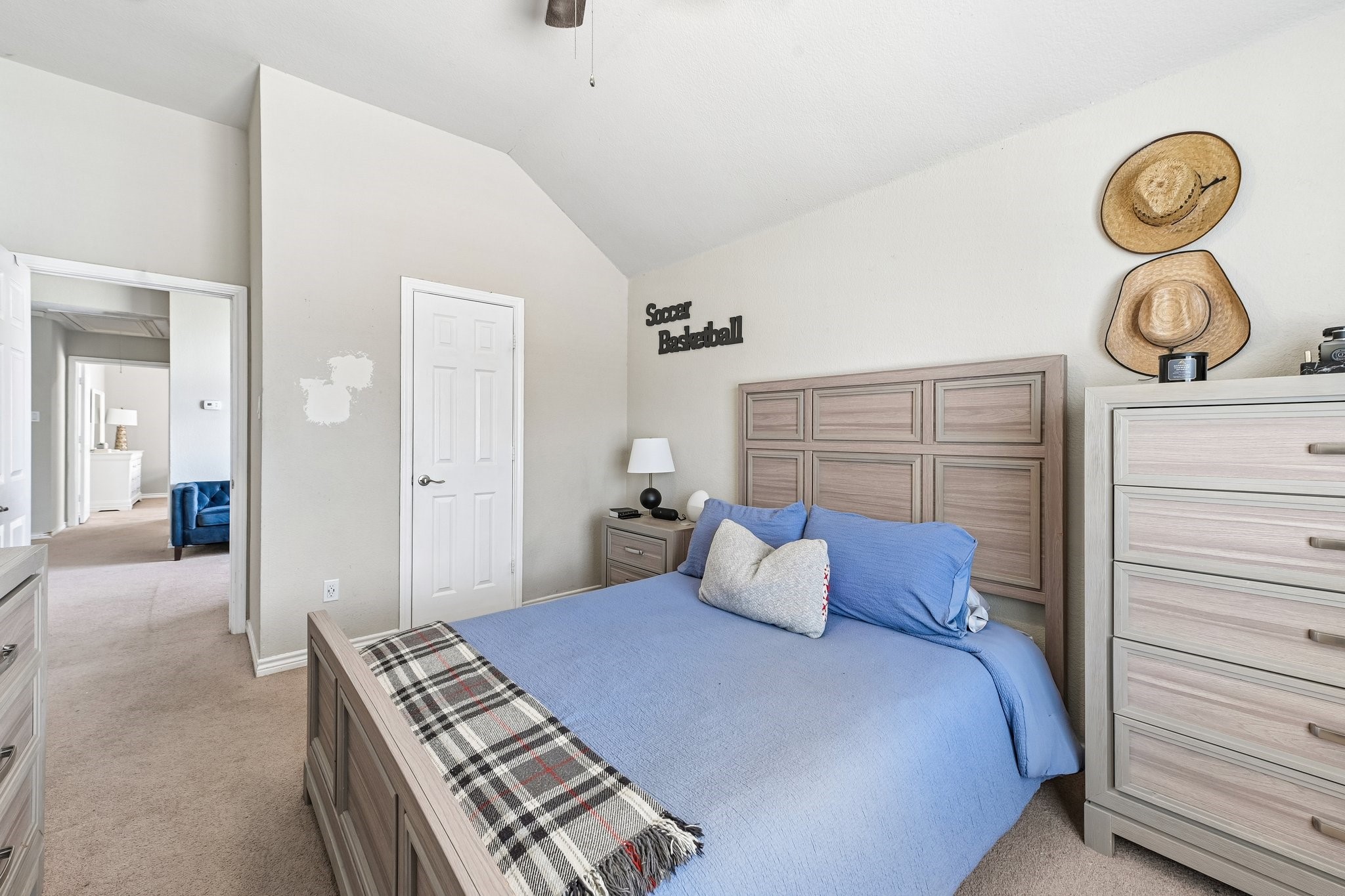 2825 Wales Court Grand Prairie TX 75052