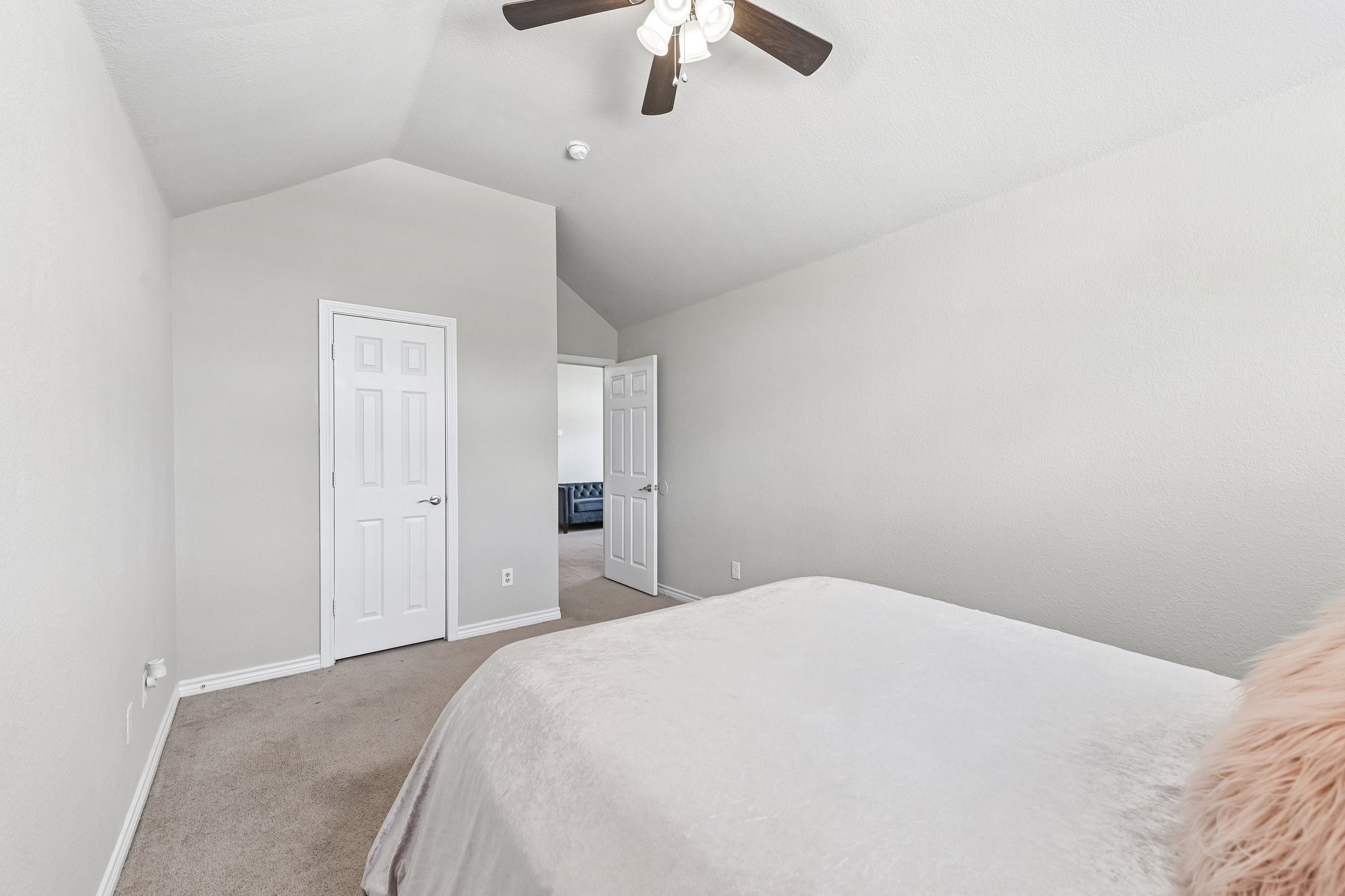 2825 Wales Court Grand Prairie TX 75052