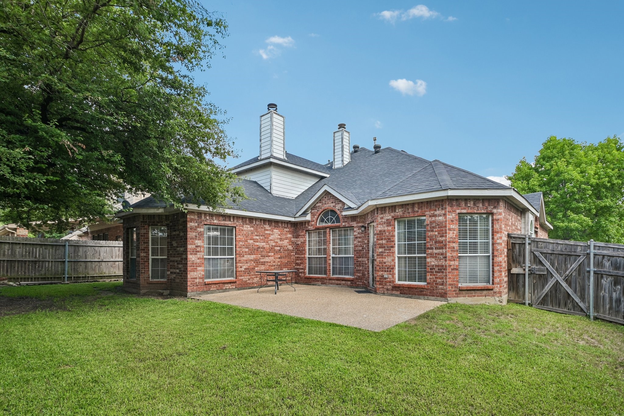 2825 Wales Court Grand Prairie TX 75052