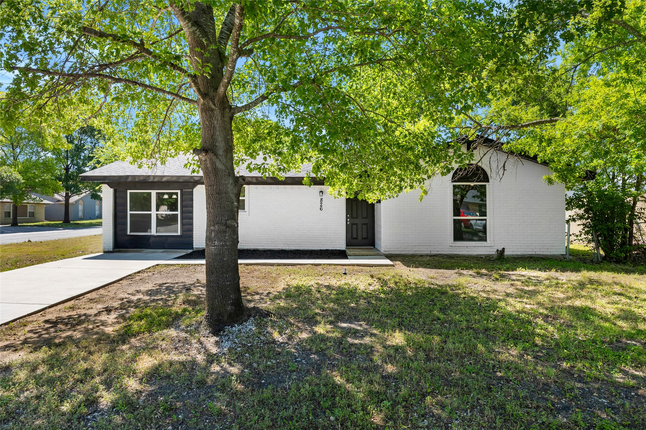 826 Johnnie Row Seagoville TX 75159