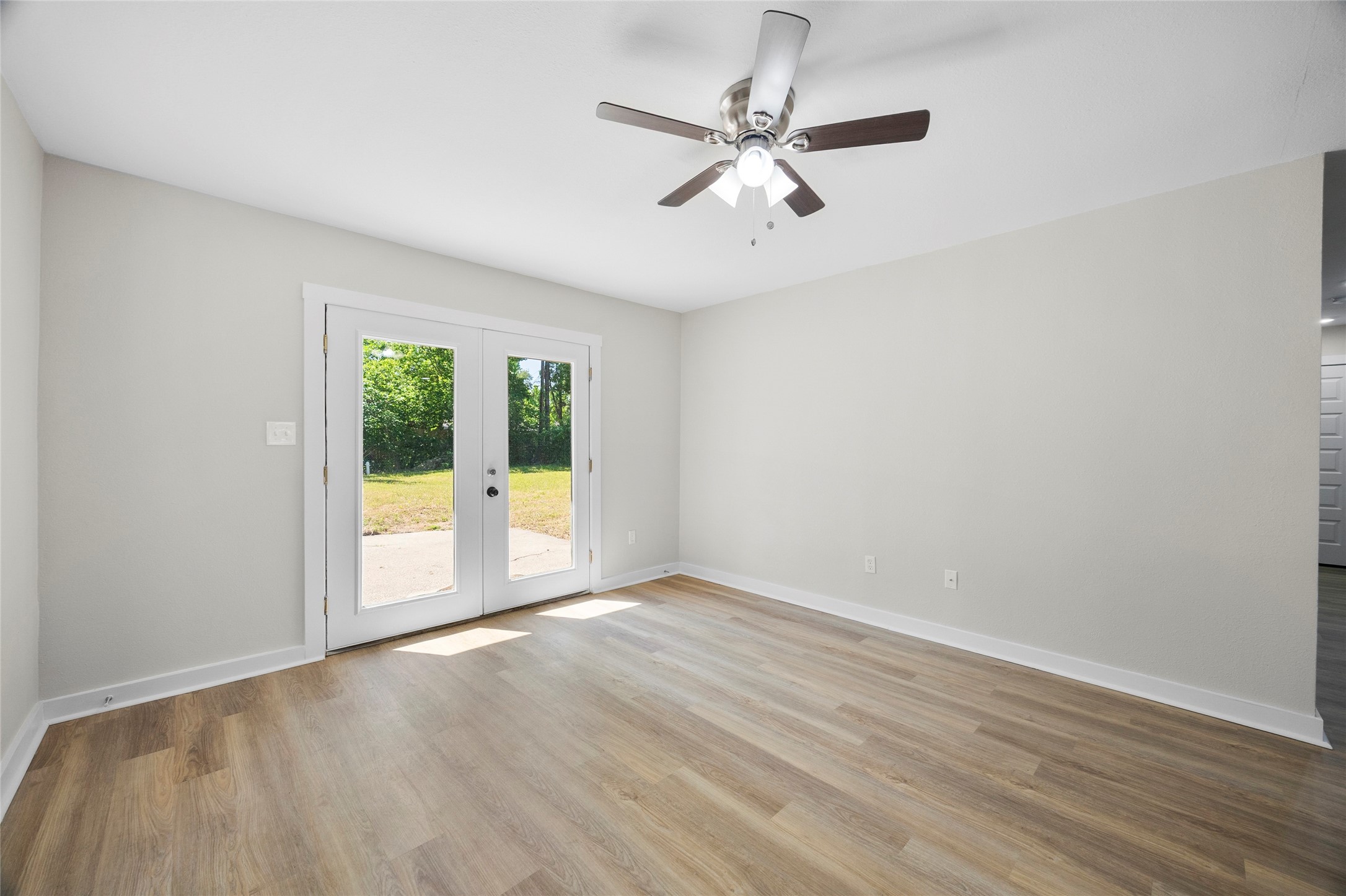 826 Johnnie Row Seagoville TX 75159