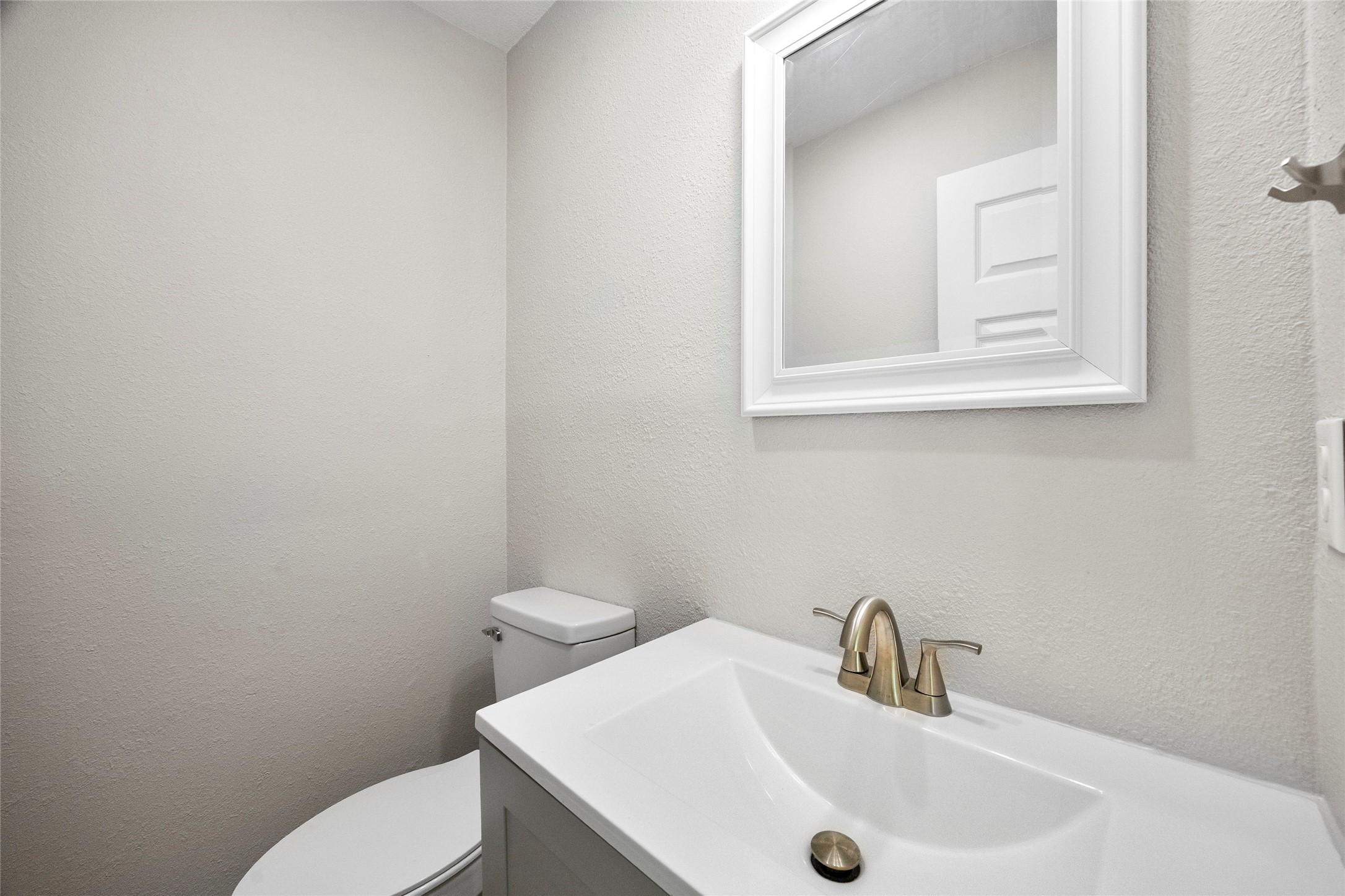826 Johnnie Row Seagoville TX 75159