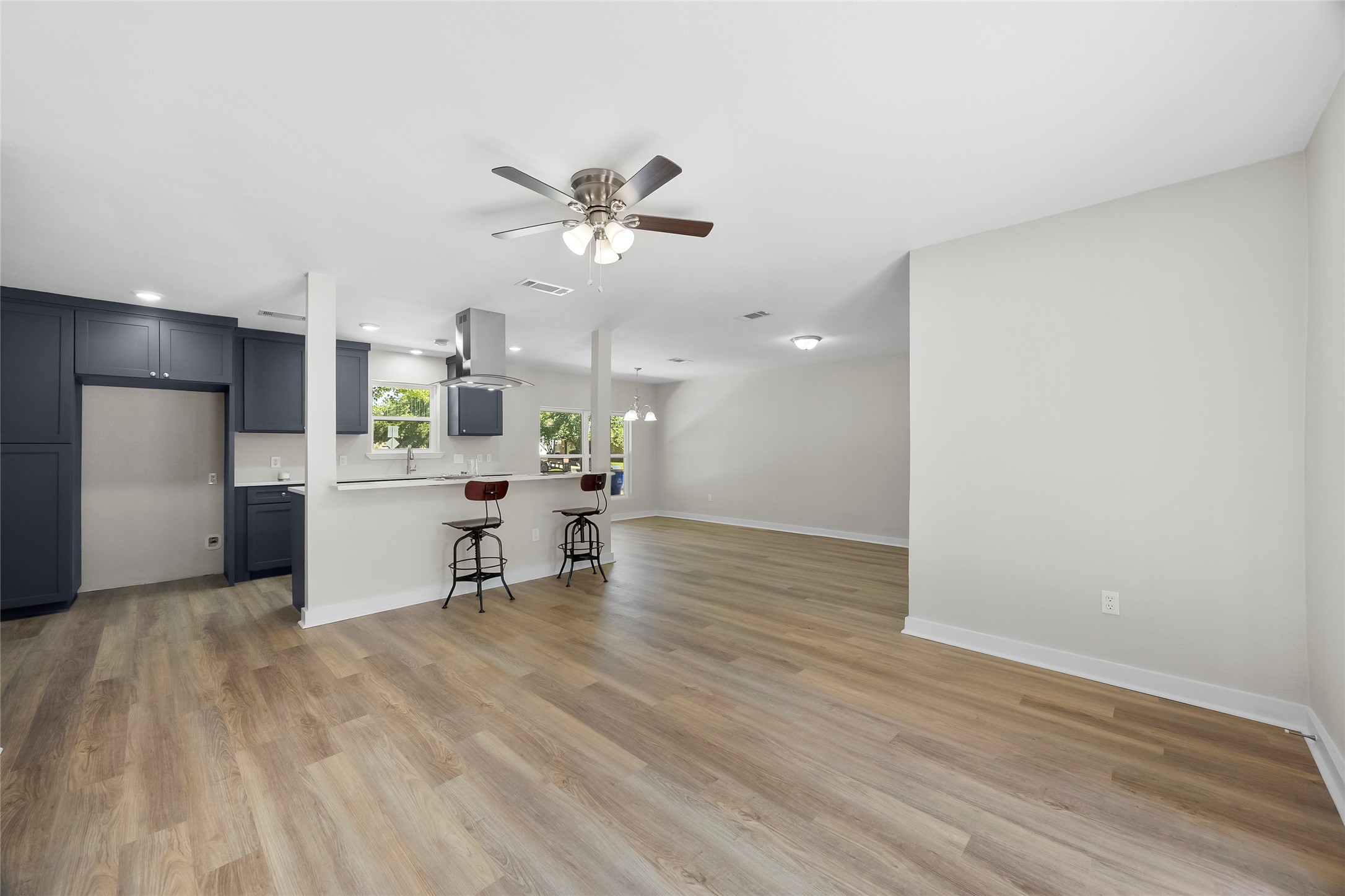826 Johnnie Row Seagoville TX 75159
