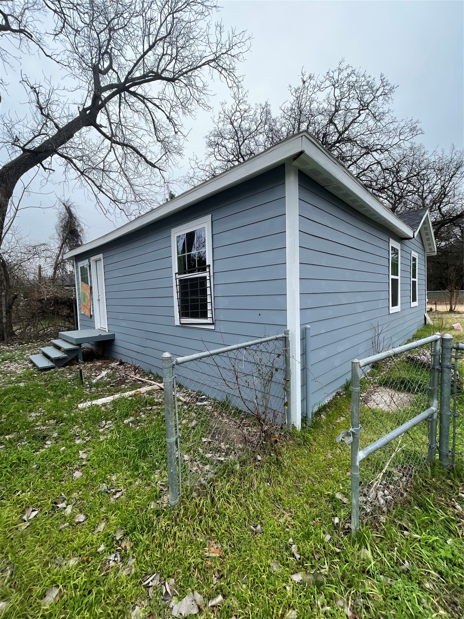 4731 Stokes Street Dallas TX 75216