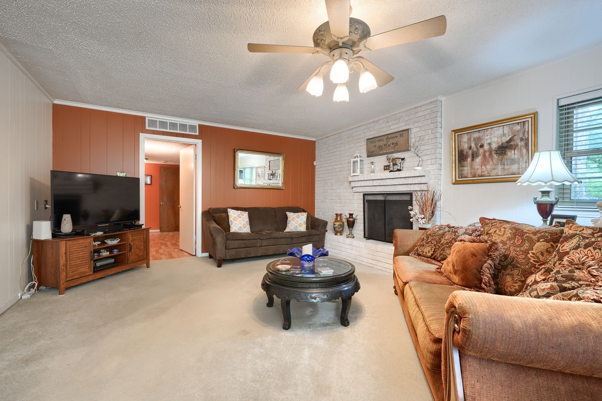 8226 Hunnicut Road Dallas TX 75228