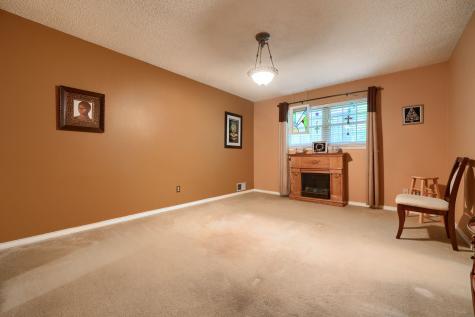 8226 Hunnicut Road Dallas TX 75228