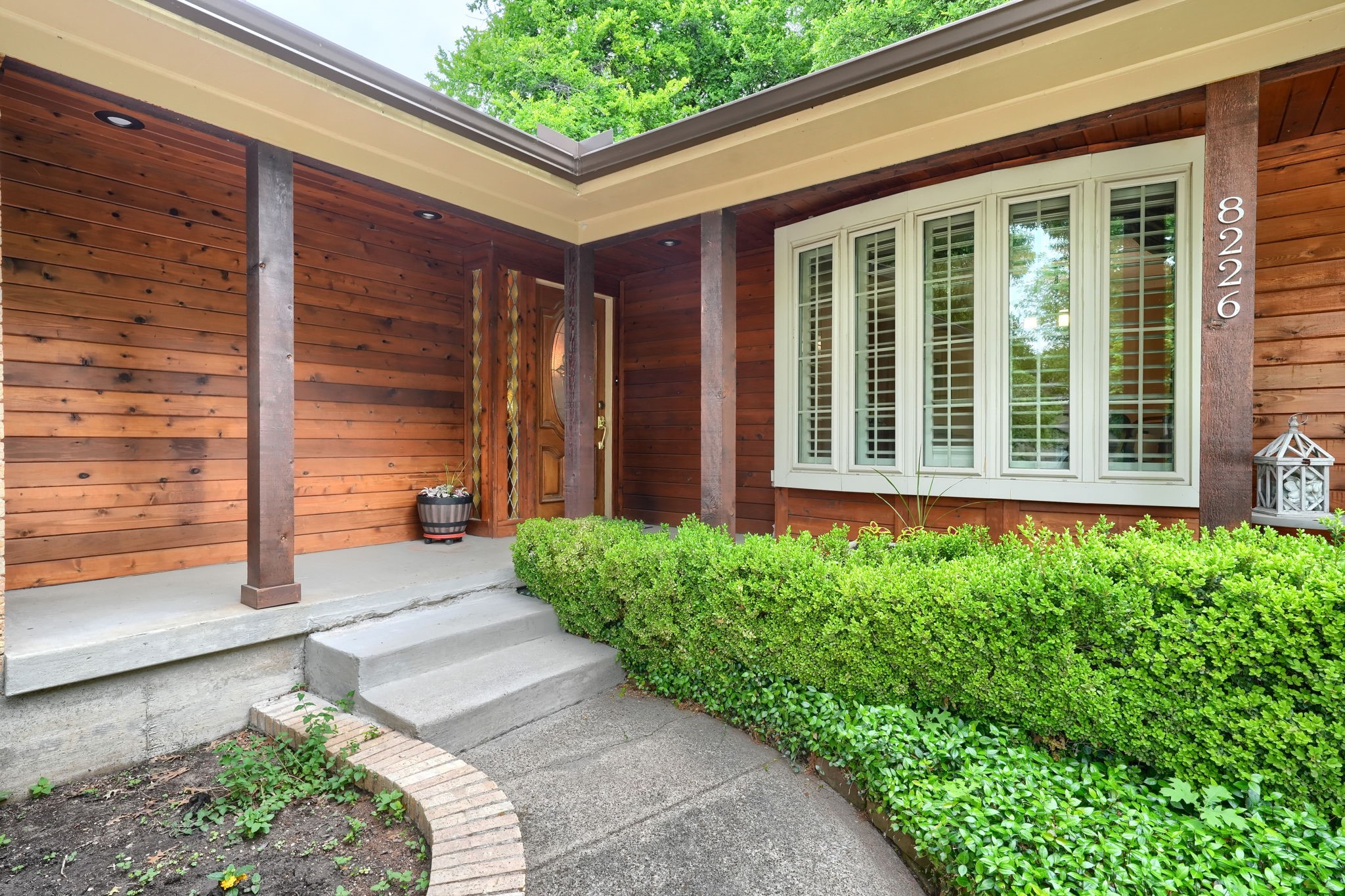 8226 Hunnicut Road Dallas TX 75228