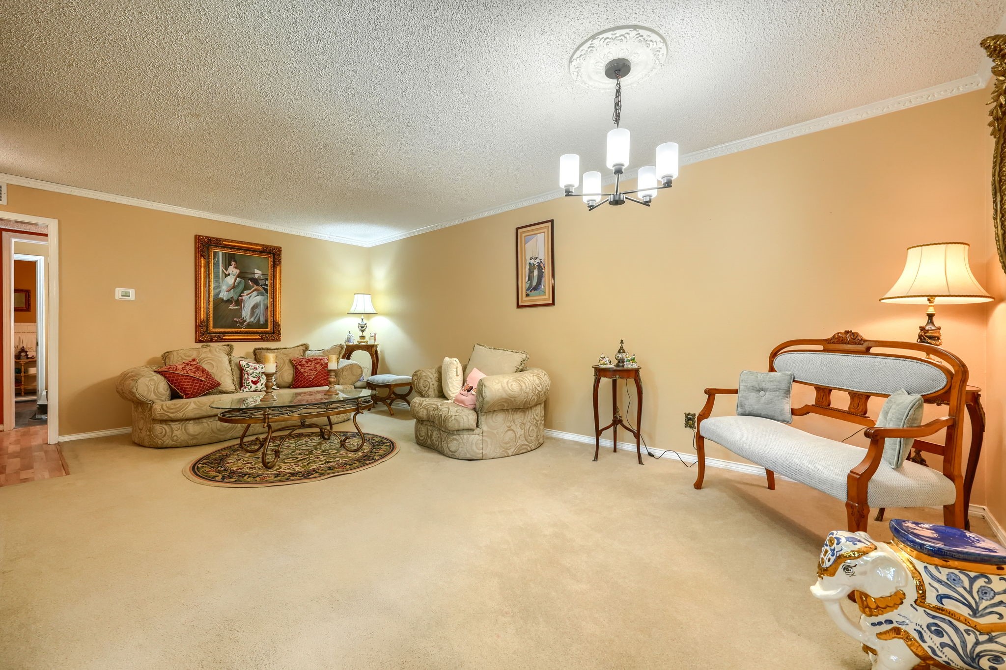 8226 Hunnicut Road Dallas TX 75228