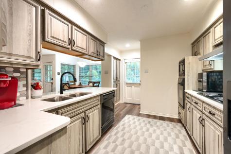 8226 Hunnicut Road Dallas TX 75228