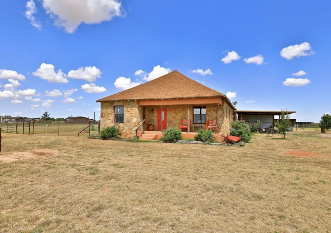 5716 Fm 605 Hawley TX 79525