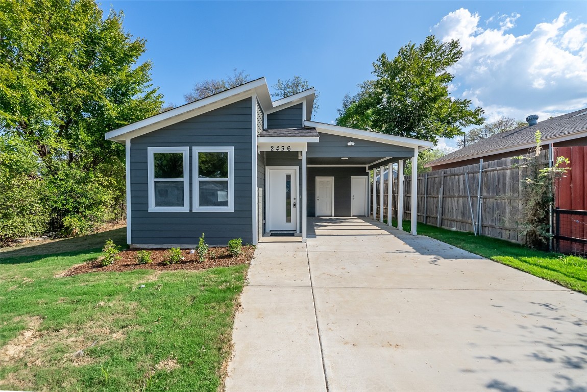 2436 Hudspeth Avenue Dallas TX 75216