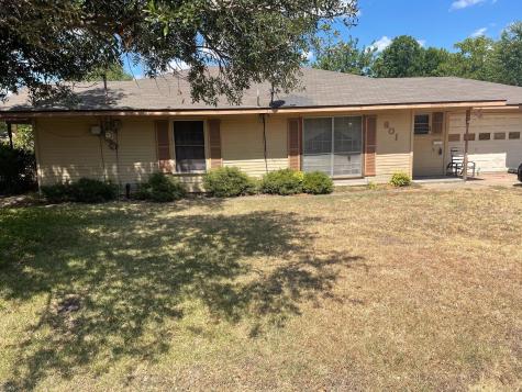 801 E Milam Street Ennis TX 75119