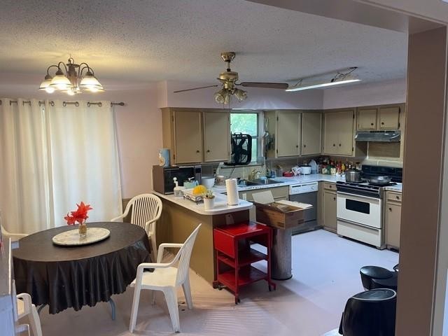 801 E Milam Street Ennis TX 75119