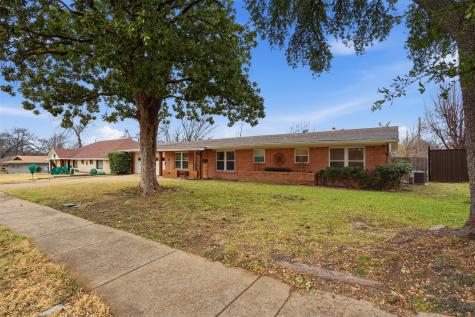 525 W Ridgewood Drive Garland TX 75041