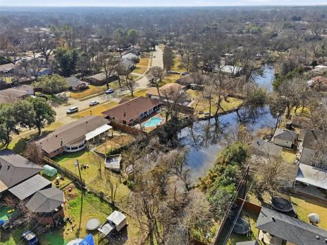 525 W Ridgewood Drive Garland TX 75041