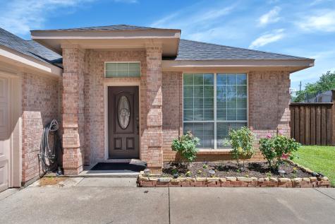 2007 Wolf Creek Pass Lewisville TX 75077
