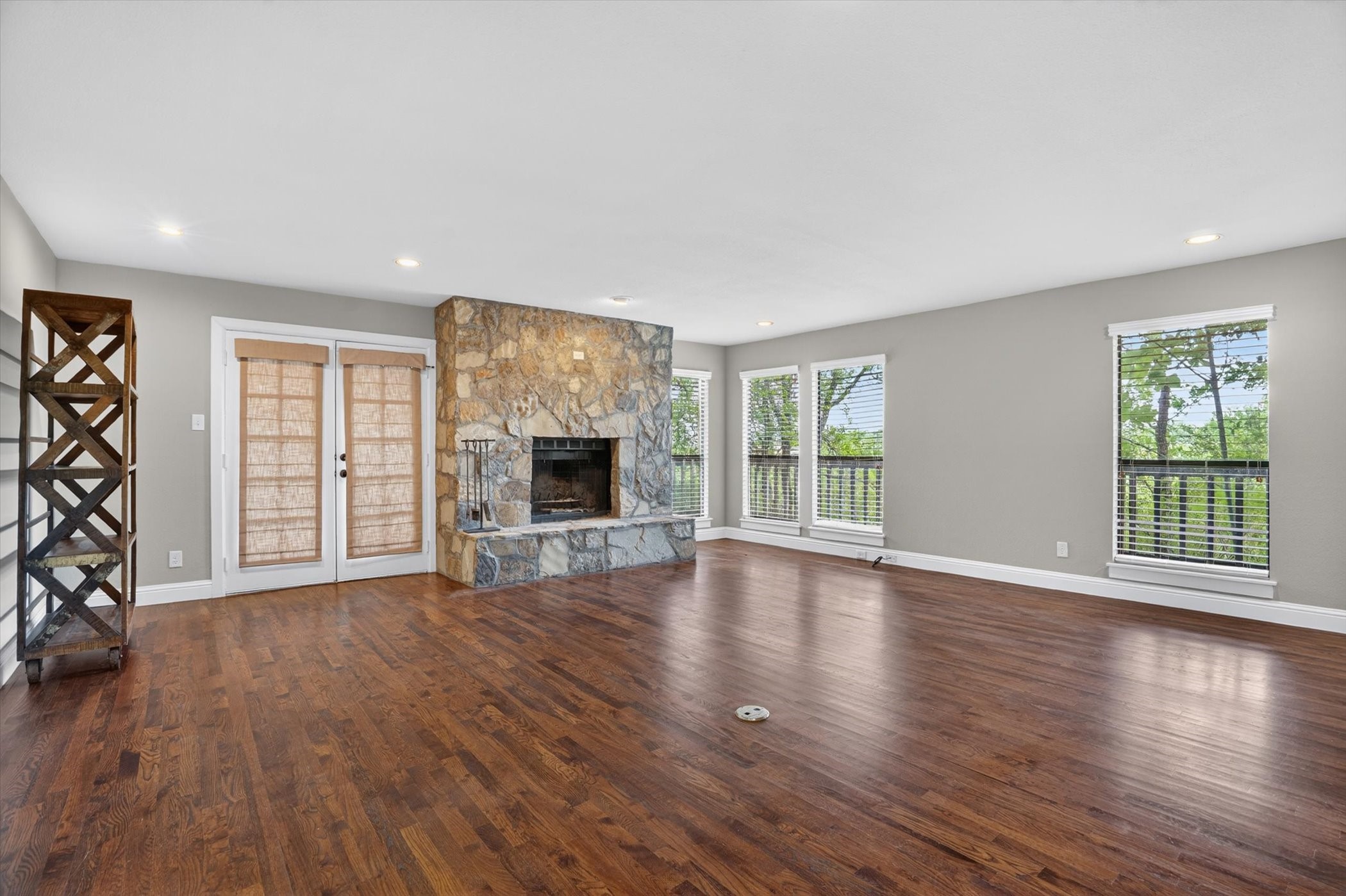 3800 Medford Road Fort Worth TX 76103