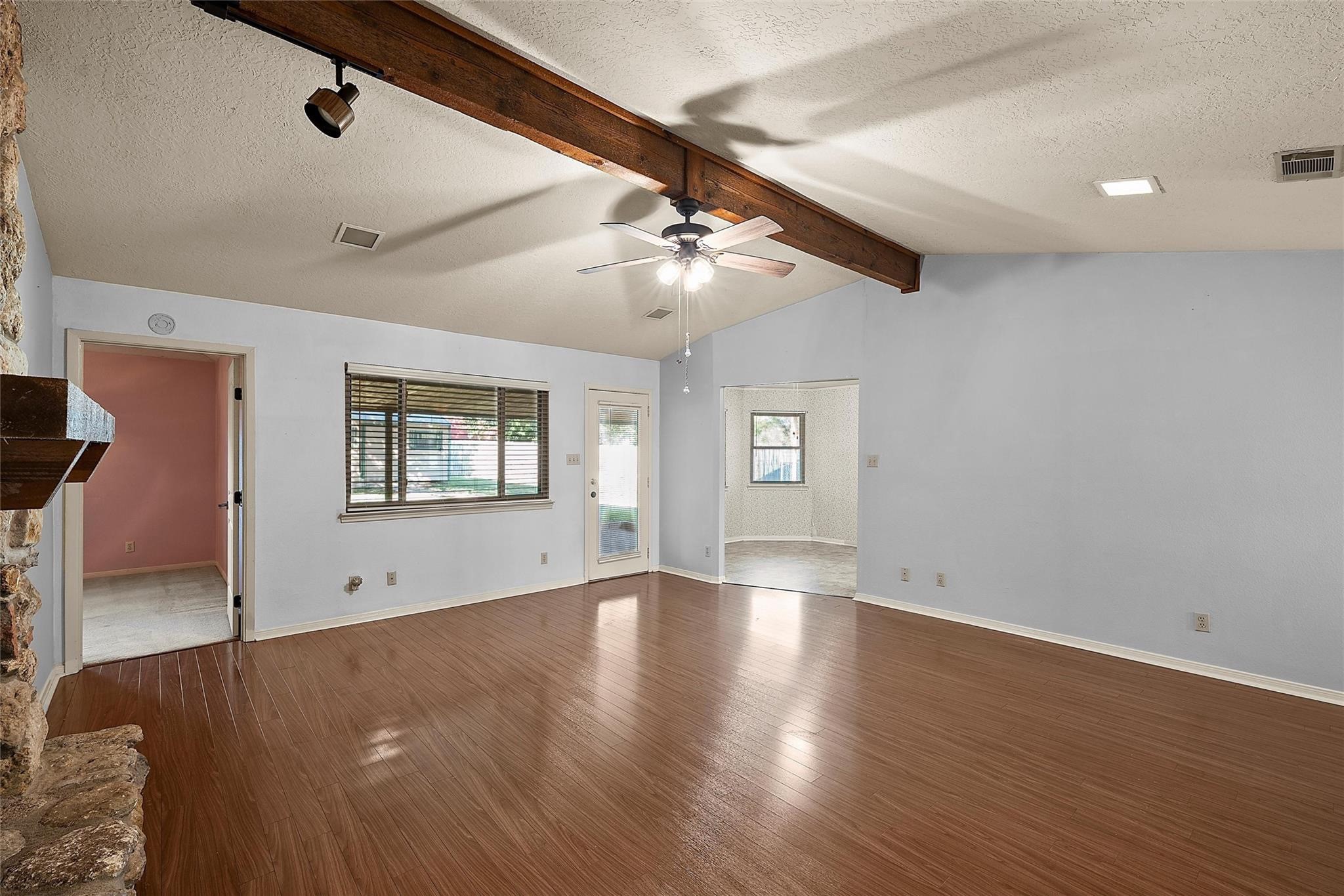 272 Locklar Loop Waco TX 76705