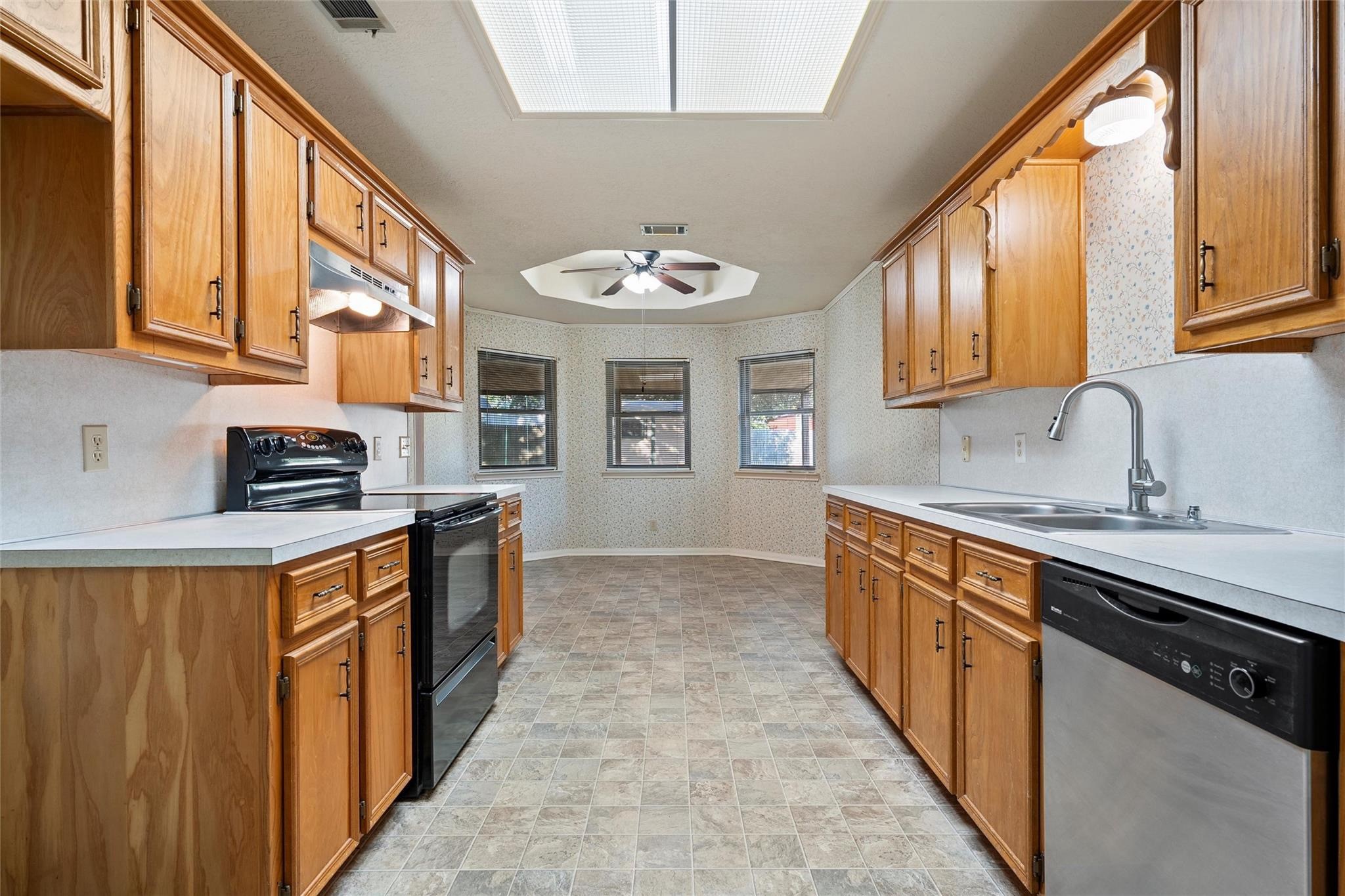 272 Locklar Loop Waco TX 76705
