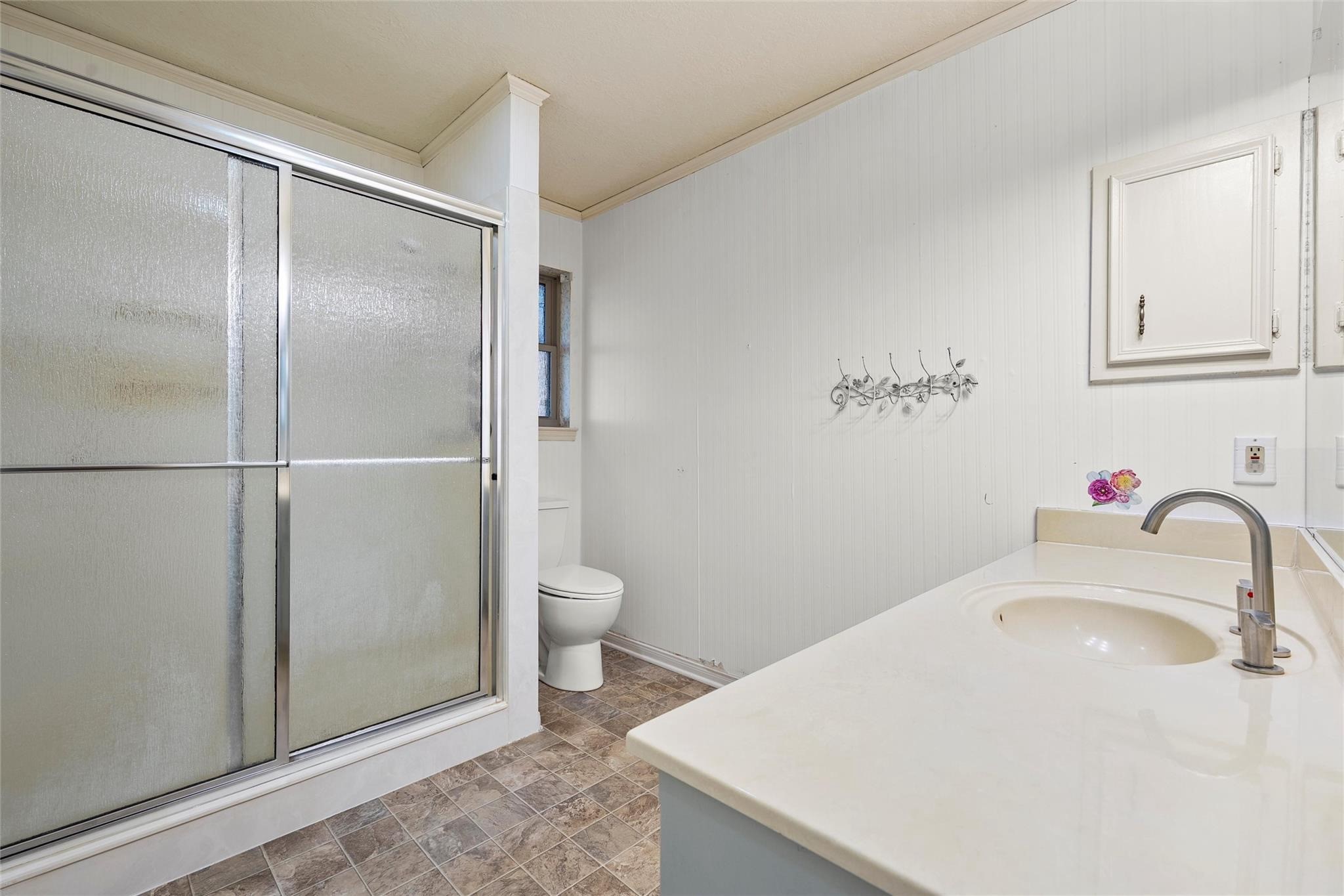 272 Locklar Loop Waco TX 76705