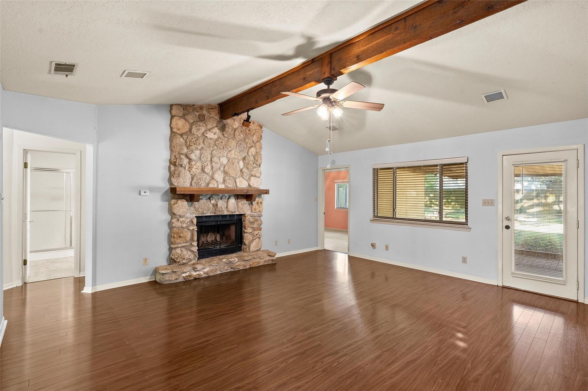 272 Locklar Loop Waco TX 76705