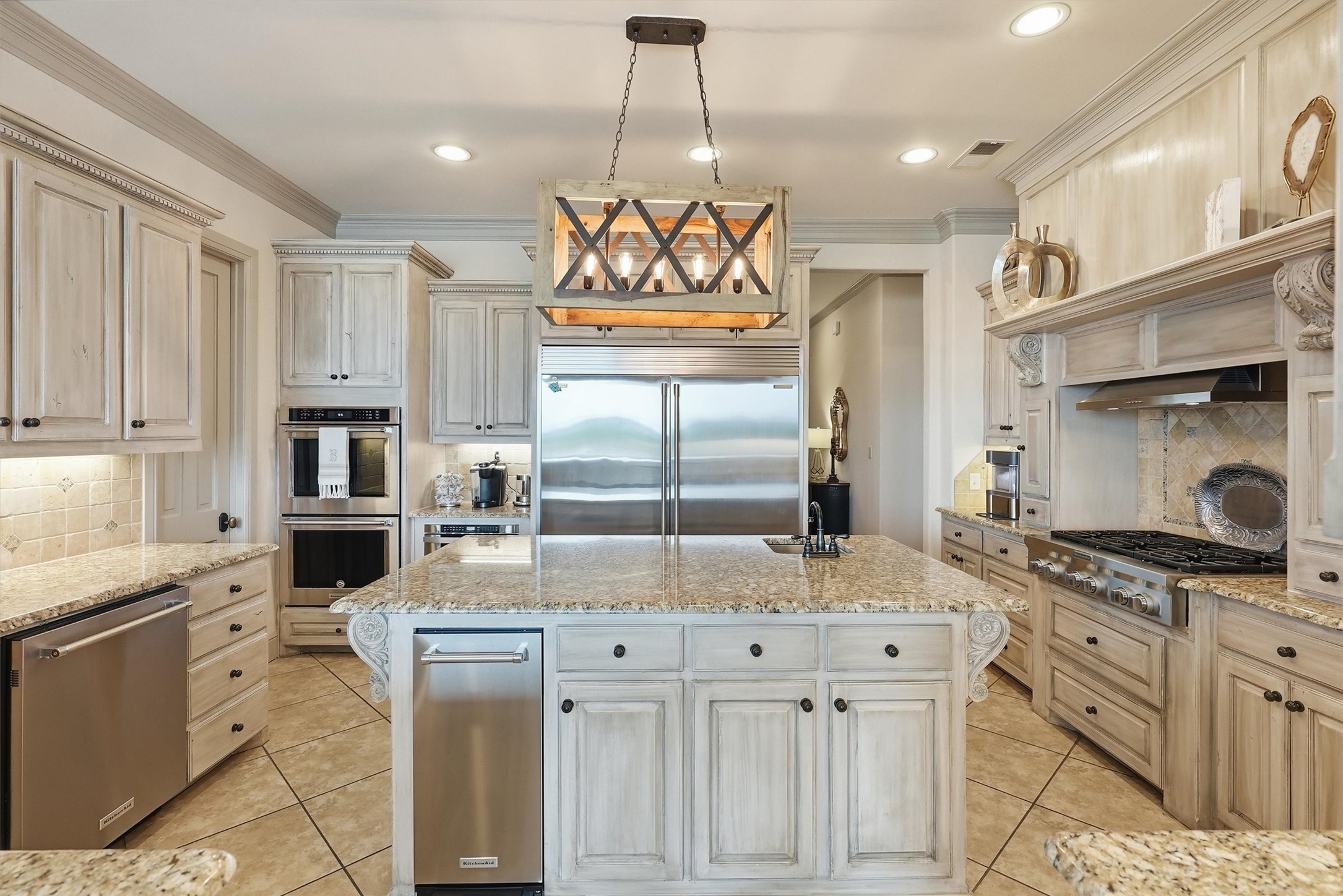 2810 French Kingston Court Granbury TX 76049