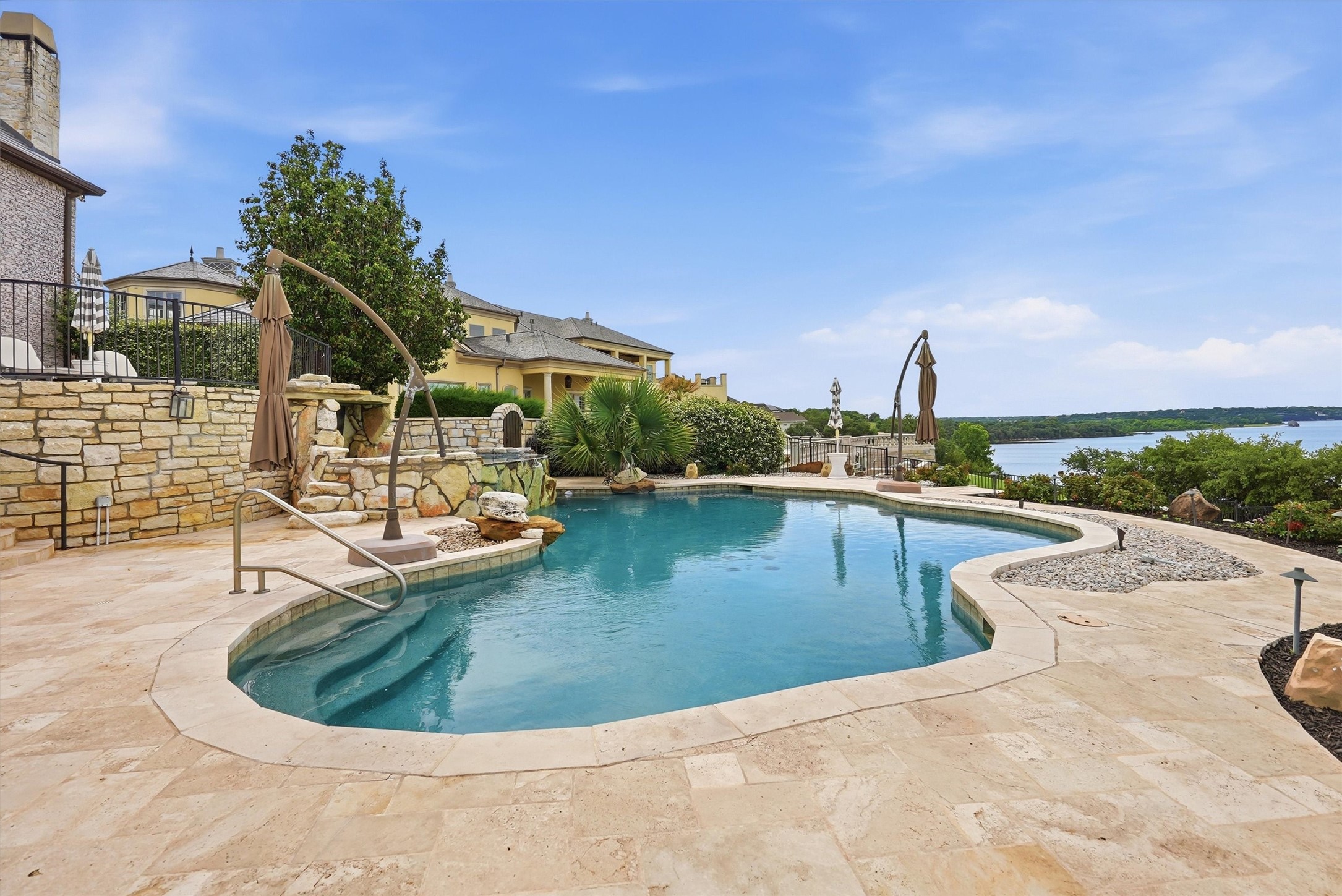 2810 French Kingston Court Granbury TX 76049