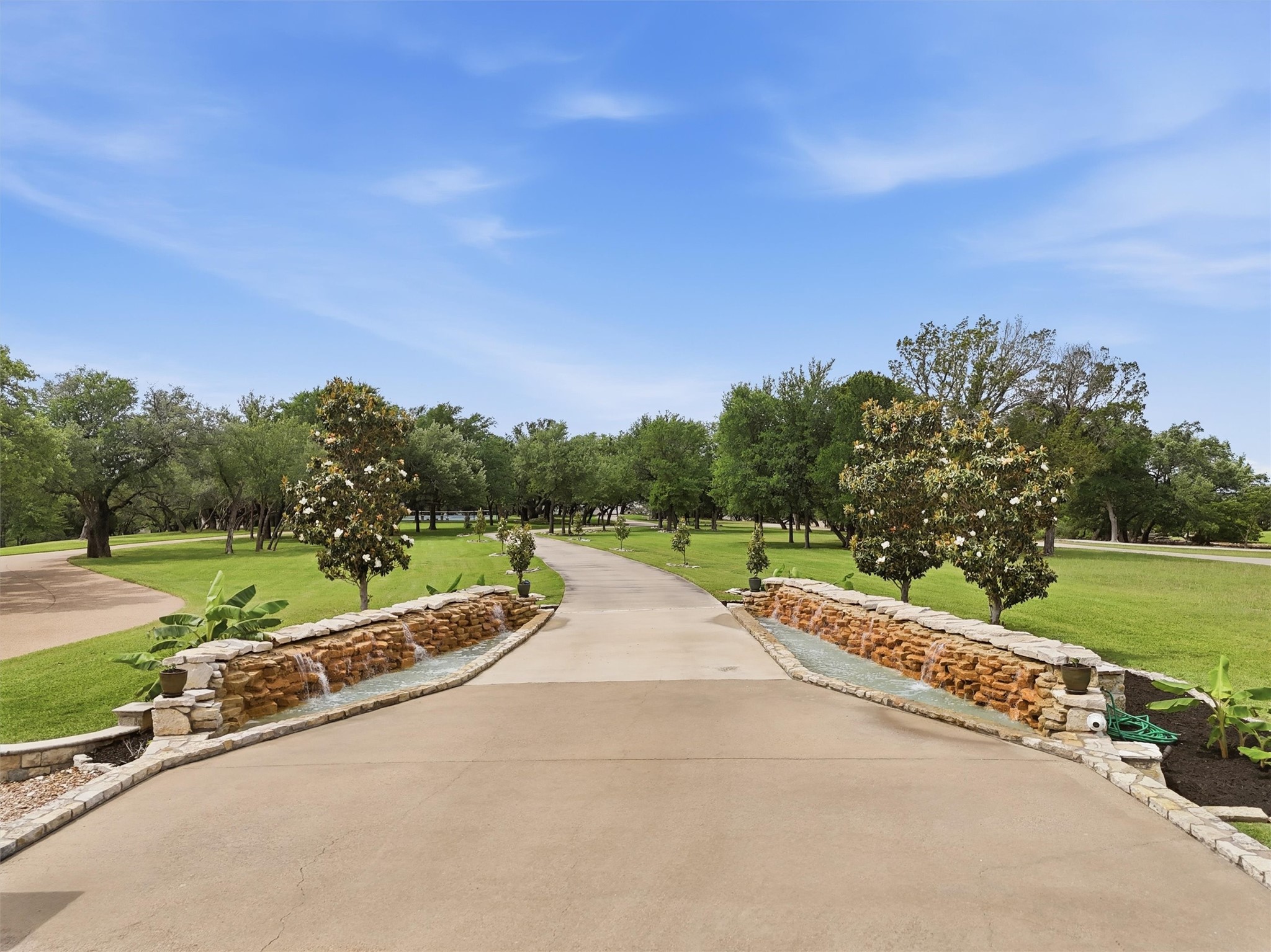 2810 French Kingston Court Granbury TX 76049