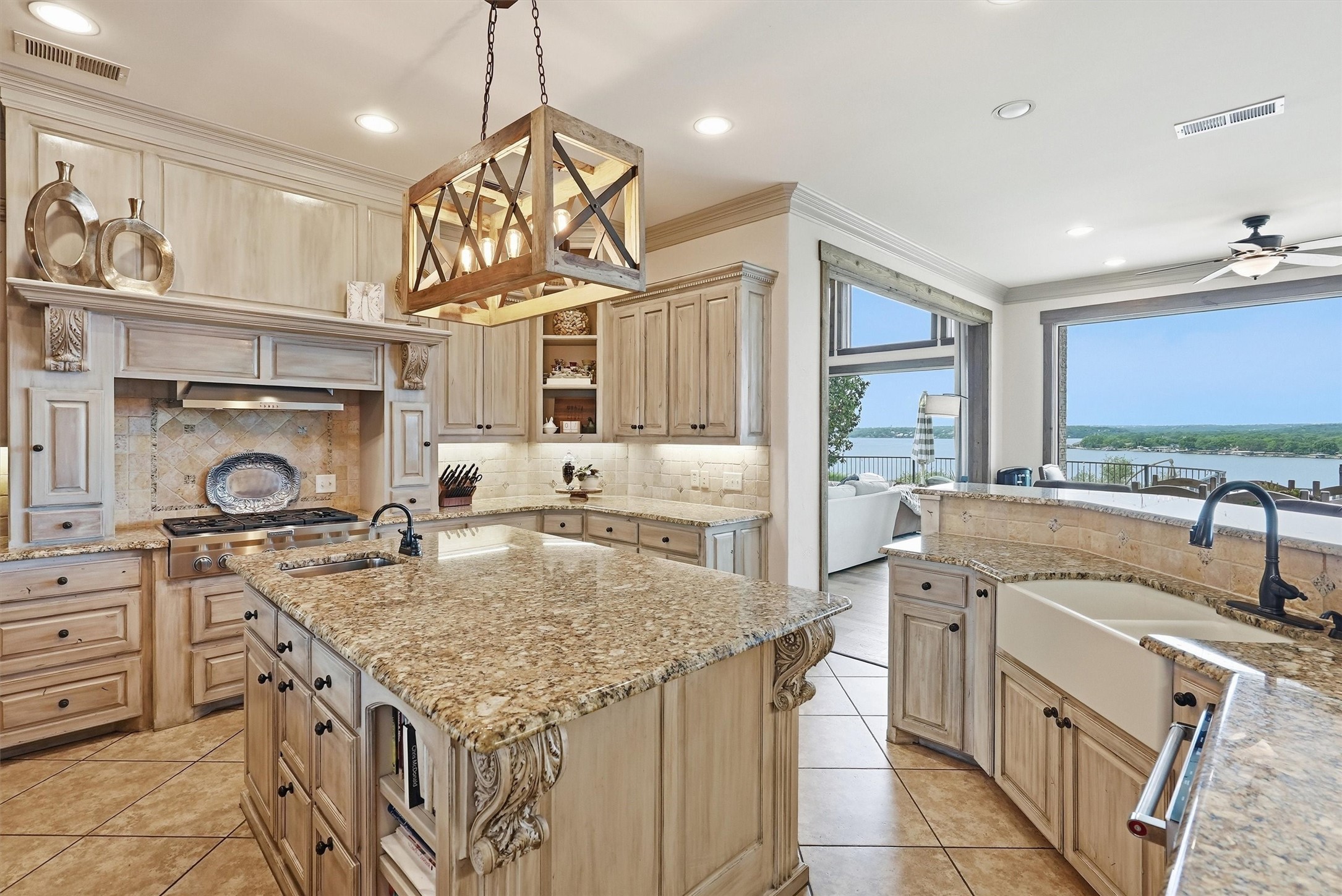 2810 French Kingston Court Granbury TX 76049