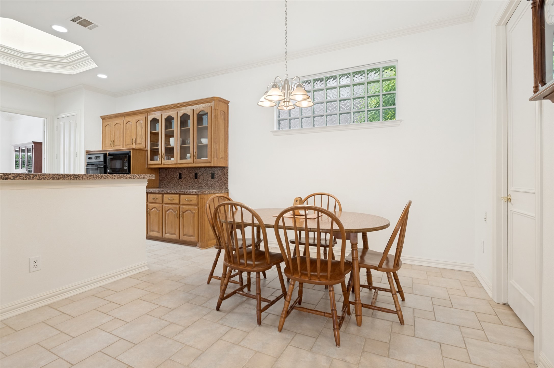 8619 Royalbrook Court Dallas TX 75243