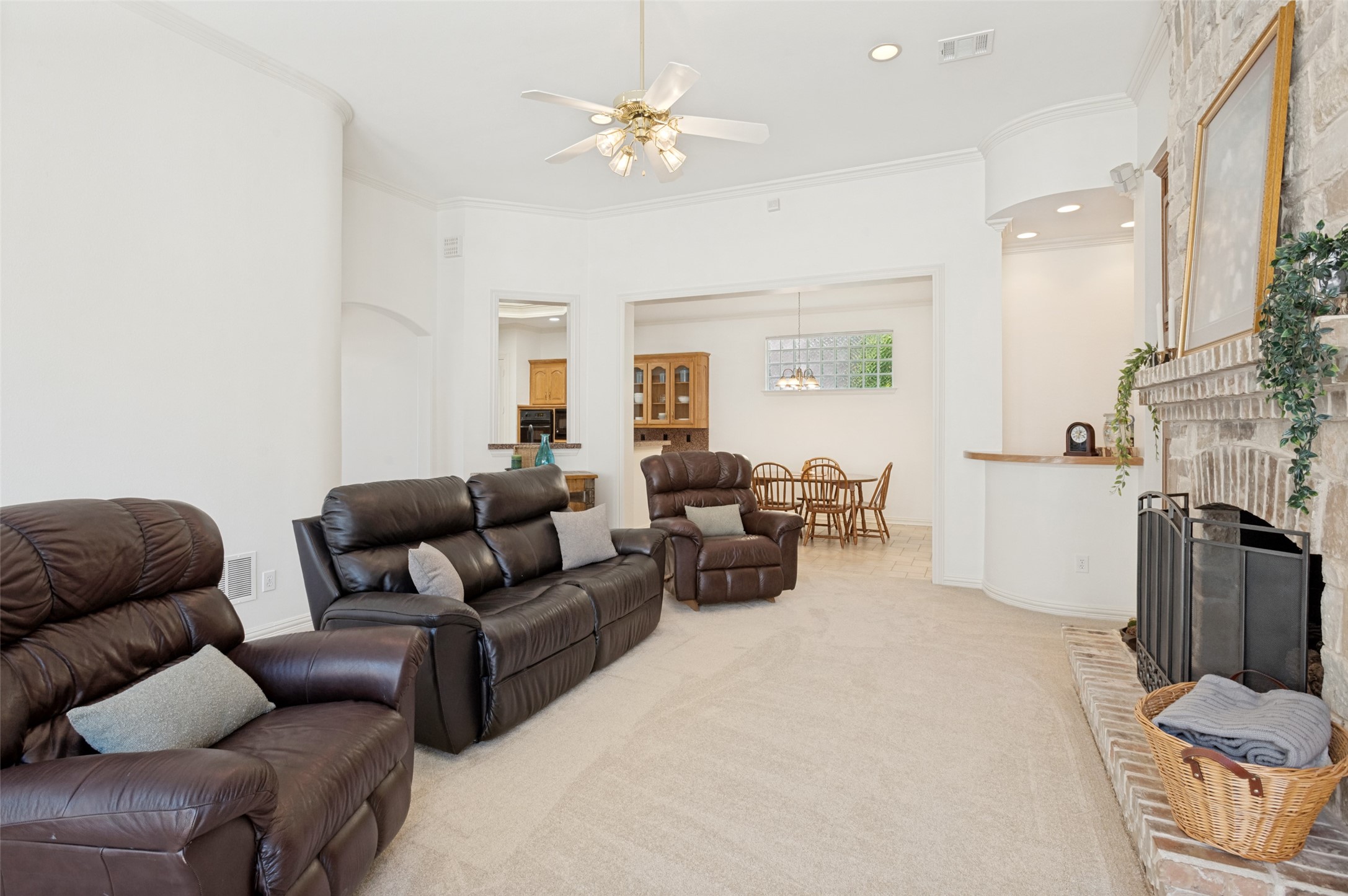 8619 Royalbrook Court Dallas TX 75243