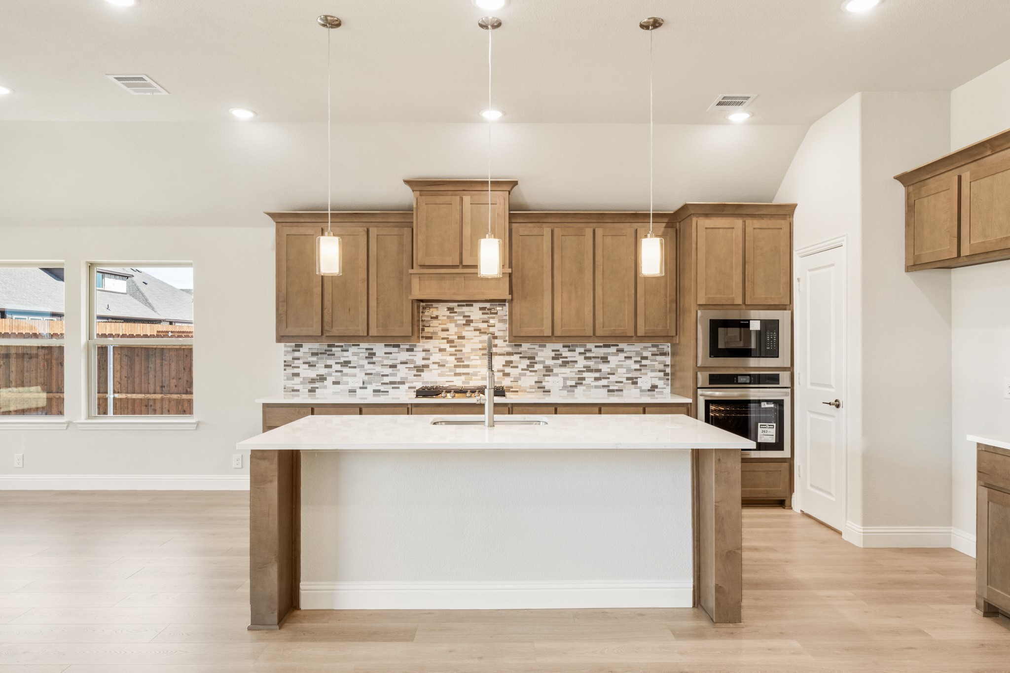 1605 Community Drive Cedar Hill TX 75116